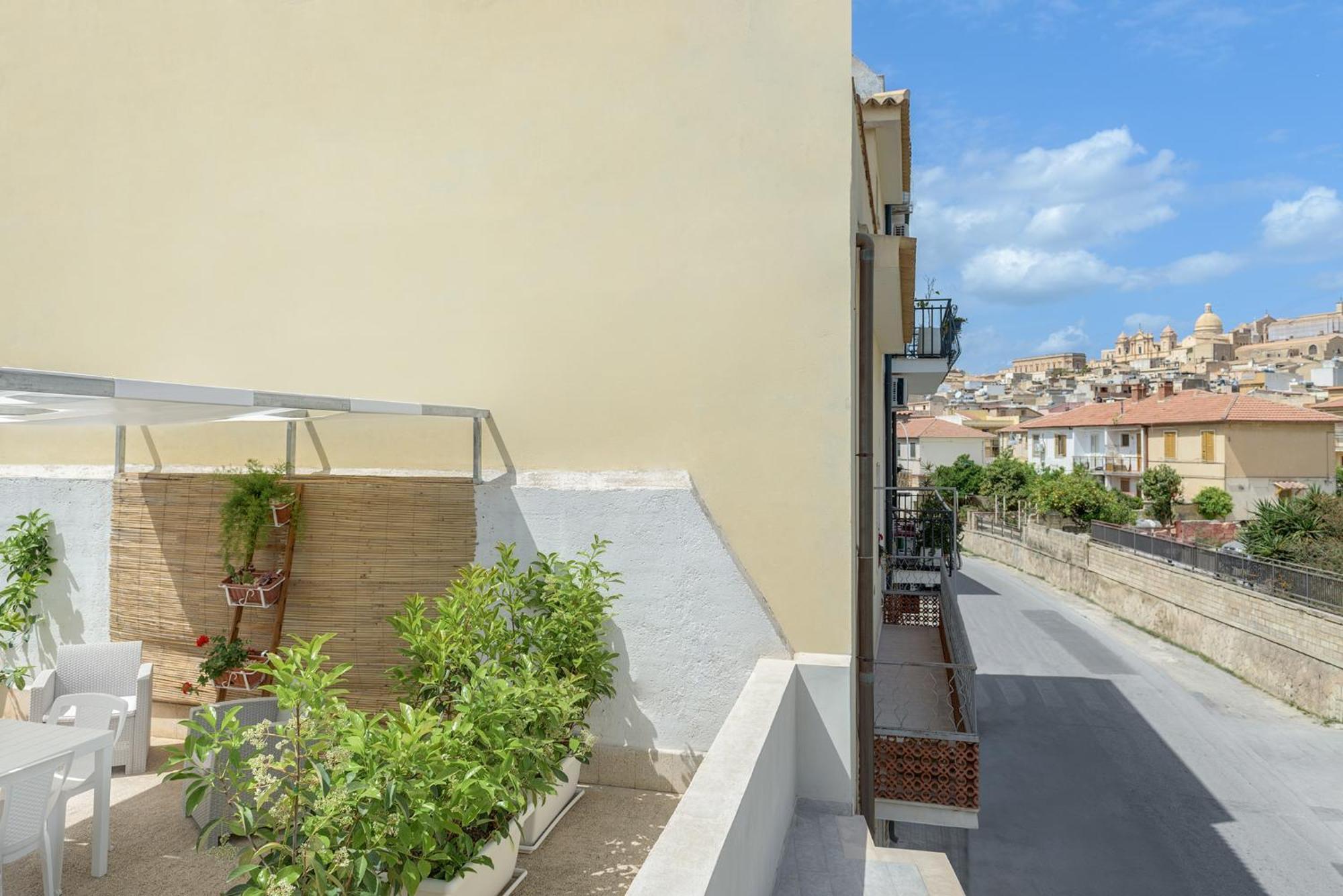 Villa Casa Salvemini à Noto Extérieur photo